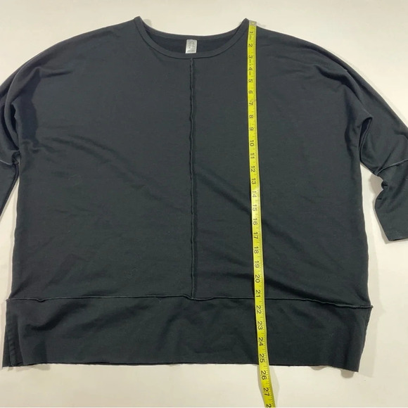 Spanx Perfect Length Dolman Sleeve Top Black - Picture 6 of 7